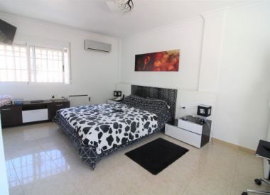 Villa in Alicante (Costa Blanca), buy cheap - 249 900 [71926] 8