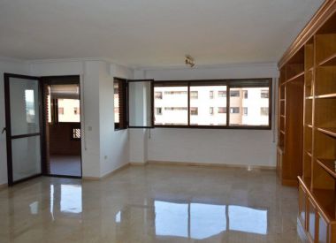 Apartments in Alicante (Costa Blanca), buy cheap - 420 000 [71836] 2