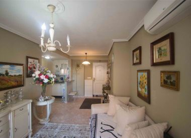 Apartments in Torrevieja (Costa Blanca), buy cheap - 76 000 [72306] 10