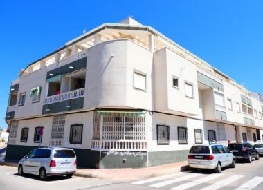 Apartments in Torrevieja (Costa Blanca), buy cheap - 70 900 [72304] 1