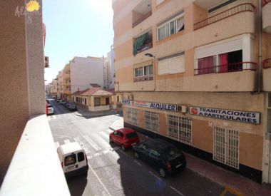 Apartments in Torrevieja (Costa Blanca), buy cheap - 78 500 [72295] 5