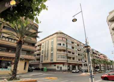 Apartments in Torrevieja (Costa Blanca), buy cheap - 89 900 [72287] 1