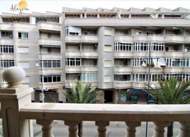 Apartments in Torrevieja (Costa Blanca), buy cheap - 89 900 [72287] 2