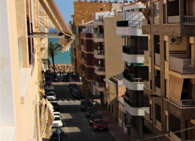 Apartments in Torrevieja (Costa Blanca), buy cheap - 92 000 [72273] 10