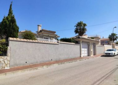 Villa in Torrevieja (Costa Blanca), buy cheap - 350 000 [72267] 2