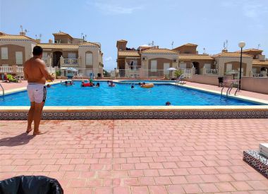 Townhouse in Torrevieja (Costa Blanca), buy cheap - 105 000 [72260] 1
