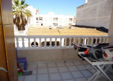 Apartments in Torrevieja (Costa Blanca), buy cheap - 71 900 [72240] 1