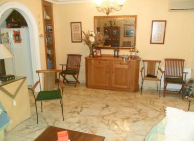 Townhouse in Torrevieja (Costa Blanca), buy cheap - 141 000 [72230] 2