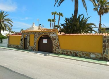 Villa in Torrevieja (Costa Blanca), buy cheap - 305 525 [72223] 3