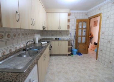 Apartments in Torrevieja (Costa Blanca), buy cheap - 86 900 [72196] 5