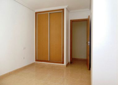 Apartments in Torrevieja (Costa Blanca), buy cheap - 104 900 [72192] 10