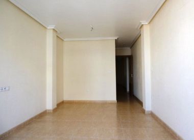 Apartments in Torrevieja (Costa Blanca), buy cheap - 104 900 [72192] 3