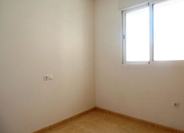 Apartments in Torrevieja (Costa Blanca), buy cheap - 104 900 [72192] 8