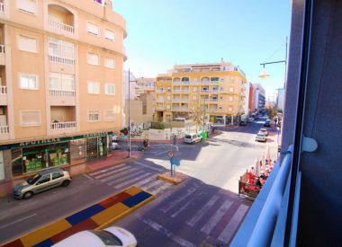 Apartments in Torrevieja (Costa Blanca), buy cheap - 82 000 [72165] 8