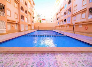 Apartments in Torrevieja (Costa Blanca), buy cheap - 112 900 [72157] 1