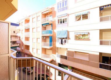Apartments in Torrevieja (Costa Blanca), buy cheap - 93 900 [72142] 10