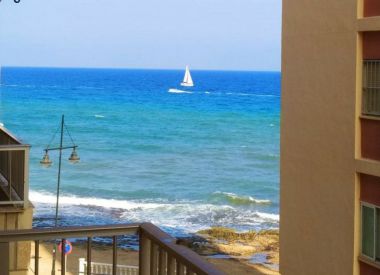 Apartments in Torrevieja (Costa Blanca), buy cheap - 98 900 [72121] 1