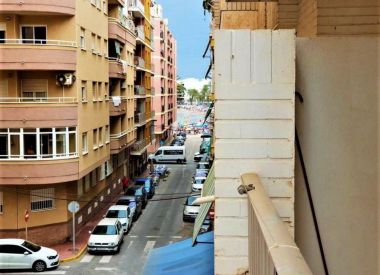 Apartments in Torrevieja (Costa Blanca), buy cheap - 98 900 [72121] 7