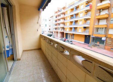 Apartments in Torrevieja (Costa Blanca), buy cheap - 67 900 [72110] 6