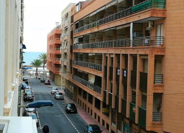 Apartments in Torrevieja (Costa Blanca), buy cheap - 67 900 [72108] 8