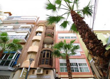 Apartments in Torrevieja (Costa Blanca), buy cheap - 63 900 [72100] 1