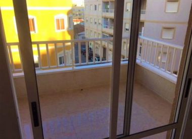 Apartments in Torrevieja (Costa Blanca), buy cheap - 63 900 [72086] 5