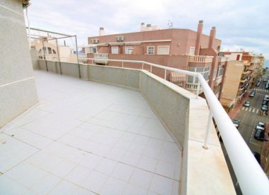 Apartments in Torrevieja (Costa Blanca), buy cheap - 160 000 [72081] 2