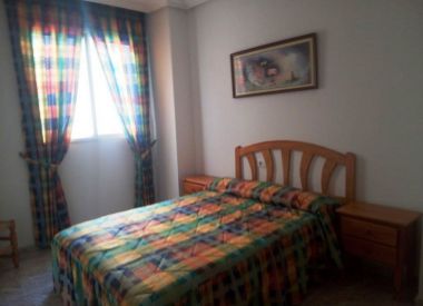 Apartments in Torrevieja (Costa Blanca), buy cheap - 83 900 [72069] 3