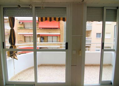 Apartments in Torrevieja (Costa Blanca), buy cheap - 84 900 [72065] 5