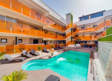 Apartments in Torrevieja (Costa Blanca), buy cheap - 135 000 [72063] 1