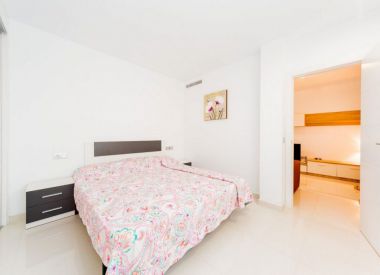 Apartments in Torrevieja (Costa Blanca), buy cheap - 135 000 [72063] 10