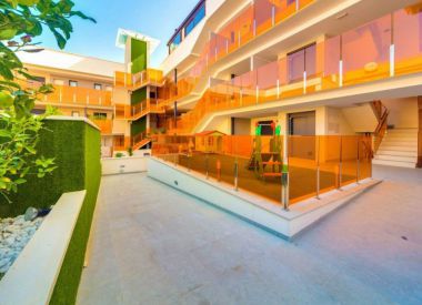 Apartments in Torrevieja (Costa Blanca), buy cheap - 135 000 [72063] 2