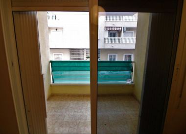 Apartments in Torrevieja (Costa Blanca), buy cheap - 73 900 [72054] 5