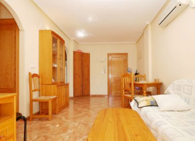 Apartments in Torrevieja (Costa Blanca), buy cheap - 55 900 [72050] 8