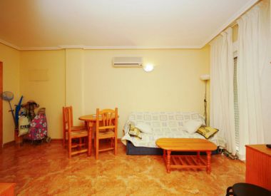 Apartments in Torrevieja (Costa Blanca), buy cheap - 55 900 [72050] 9