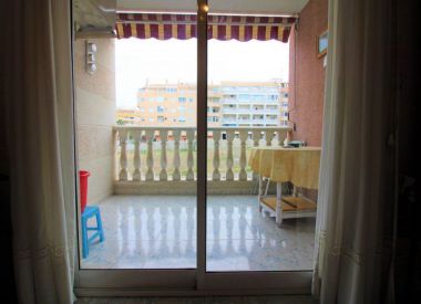 Apartments in Torrevieja (Costa Blanca), buy cheap - 69 900 [72040] 6