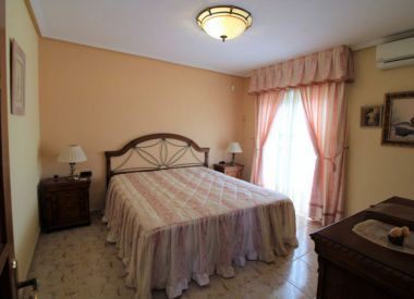 House in Torrevieja (Costa Blanca), buy cheap - 289 900 [72037] 5