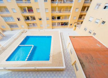Apartments in Torrevieja (Costa Blanca), buy cheap - 56 900 [72034] 1