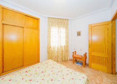 Apartments in Torrevieja (Costa Blanca), buy cheap - 56 900 [72034] 8