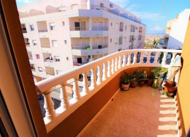 Apartments in Torrevieja (Costa Blanca), buy cheap - 57 900 [72030] 1