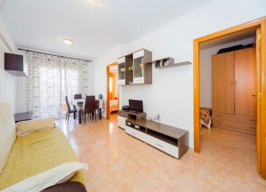 Apartments in Torrevieja (Costa Blanca), buy cheap - 65 000 [72021] 2