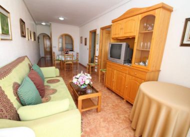 Apartments in Torrevieja (Costa Blanca), buy cheap - 90 000 [72011] 2
