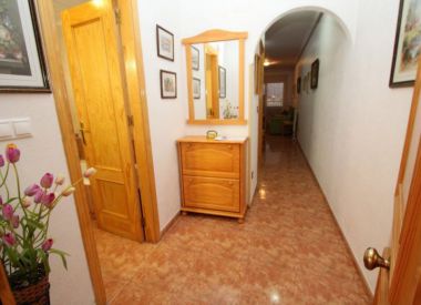 Apartments in Torrevieja (Costa Blanca), buy cheap - 90 000 [72011] 7