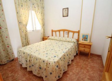 Apartments in Torrevieja (Costa Blanca), buy cheap - 90 000 [72011] 9