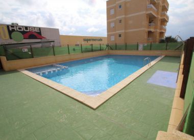 Apartments in Torrevieja (Costa Blanca), buy cheap - 96 000 [72010] 1