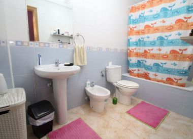 Apartments in Torrevieja (Costa Blanca), buy cheap - 87 000 [72006] 9