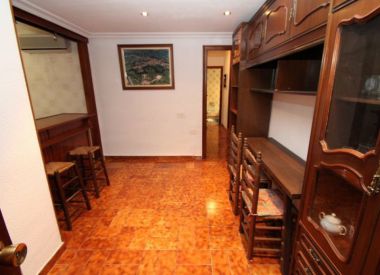Apartments in Torrevieja (Costa Blanca), buy cheap - 69 000 [71996] 2