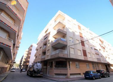 Apartments in Torrevieja (Costa Blanca), buy cheap - 119 900 [71988] 3