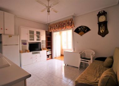 Apartments in Torrevieja (Costa Blanca), buy cheap - 52 000 [72821] 3