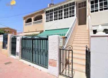 Apartments in Torrevieja (Costa Blanca), buy cheap - 57 900 [72820] 3